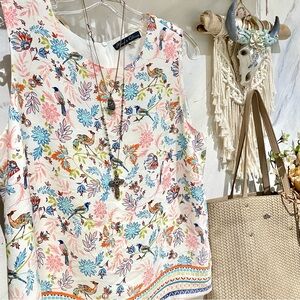 Beautiful boho sleeveless floral w botanical country feel